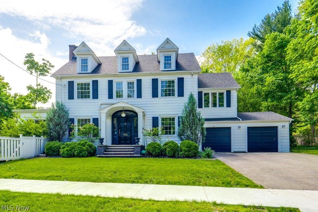 456 Merriman Road, Akron, OH 44303
