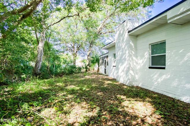 6910 CARTIER Circle, Jacksonville, FL 32208