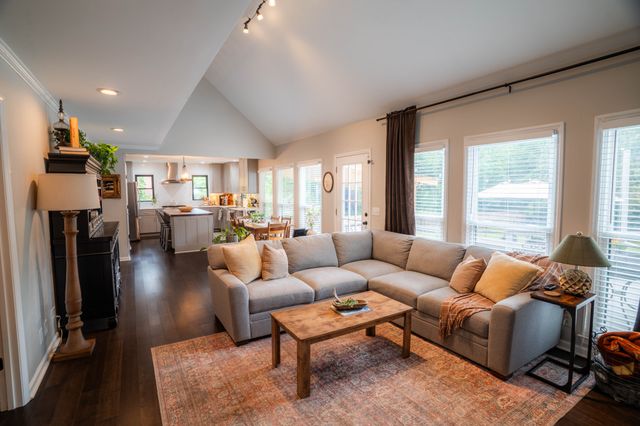 1419 Shagbark Trl, Murfreesboro, TN 37130