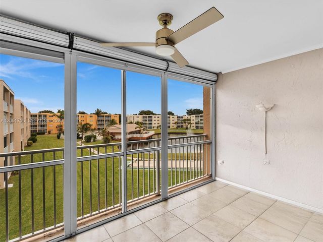 201 SE 11th Terrace 303, Dania Beach, FL 33004
