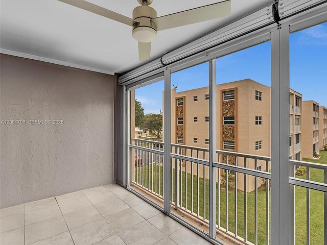 201 SE 11th Terrace 303, Dania Beach, FL 33004