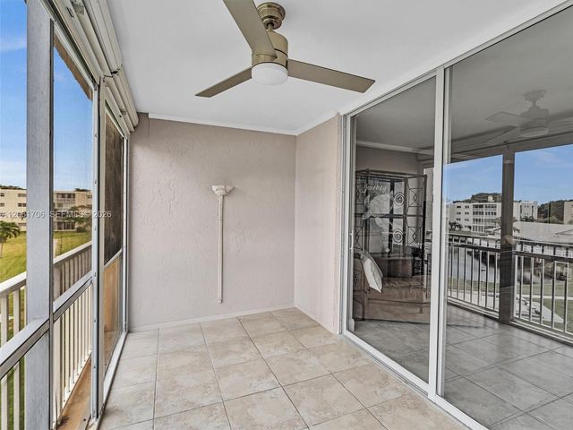 201 SE 11th Terrace 303, Dania Beach, FL 33004