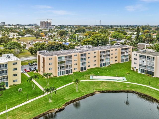 201 SE 11th Terrace 303, Dania Beach, FL 33004