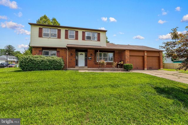 127 WEDGEFIELD DR, New Castle, DE 19720