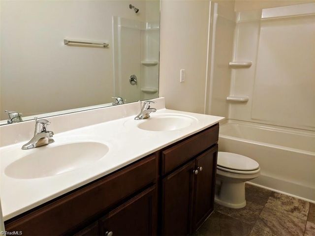 3466 Pridgen Ridge Drive, Winston-salem, NC 27127