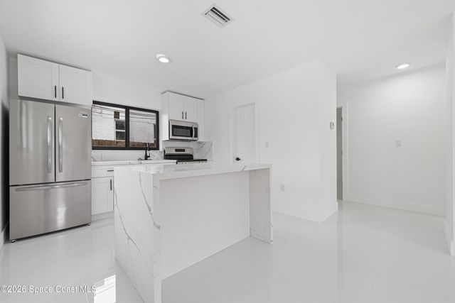 1112 SW 11th Avenue, Miami, FL 33129