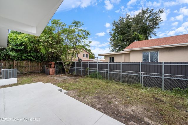 1112 SW 11th Avenue, Miami, FL 33129