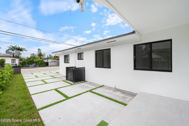 1112 SW 11th Avenue, Miami, FL 33129