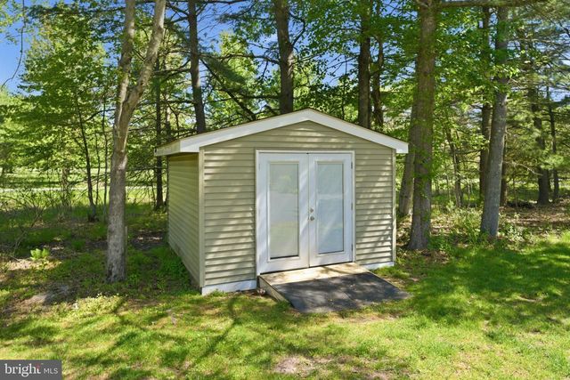 97 UNION RD, Frenchtown, NJ 08825