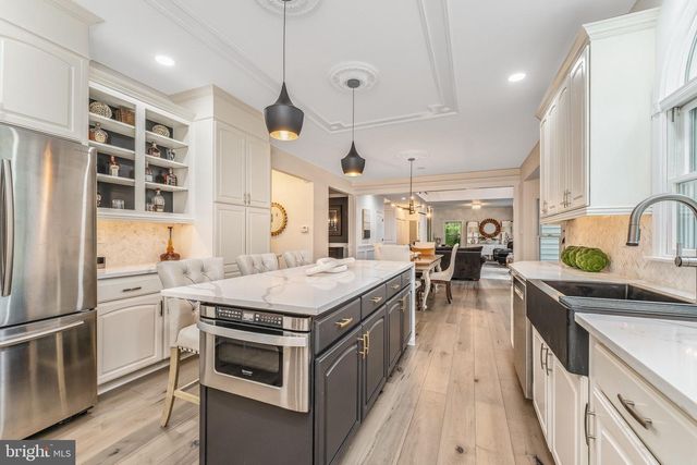 97 UNION RD, Frenchtown, NJ 08825