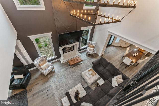 97 UNION RD, Frenchtown, NJ 08825