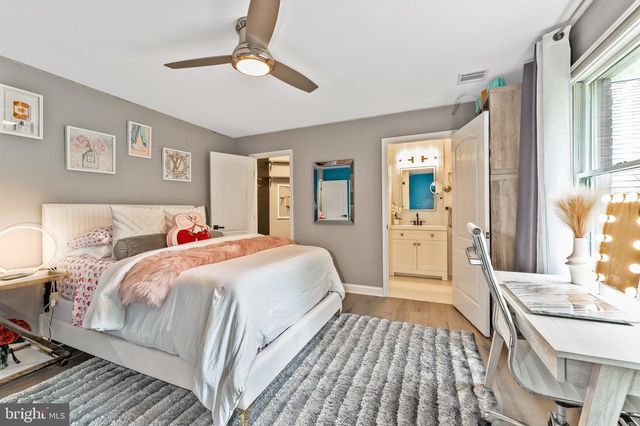 97 UNION RD, Frenchtown, NJ 08825