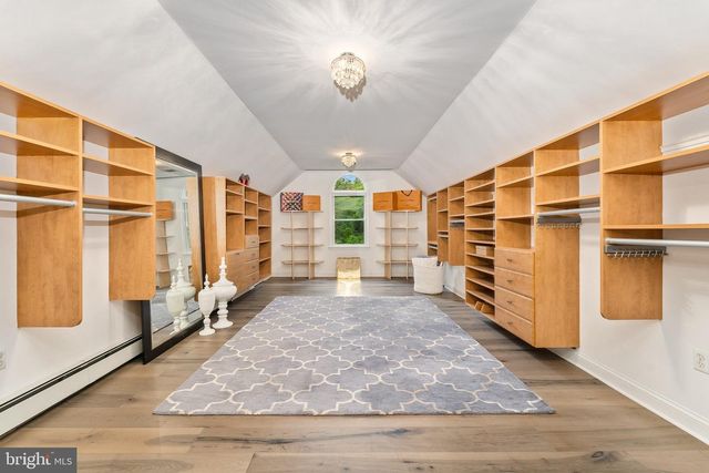 97 UNION RD, Frenchtown, NJ 08825