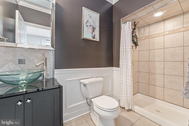 97 UNION RD, Frenchtown, NJ 08825