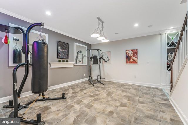 97 UNION RD, Frenchtown, NJ 08825