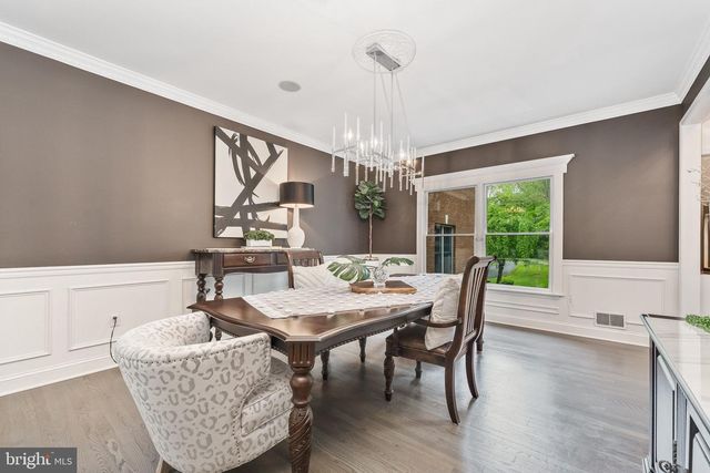 97 UNION RD, Frenchtown, NJ 08825