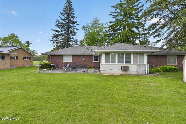 3555 Victory Avenue, Toledo, OH 43607
