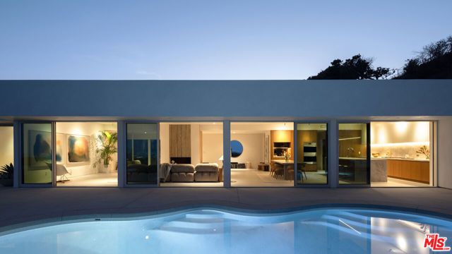 16705 Charmel Lane, Pacific Palisades (los Angeles), CA 90272
