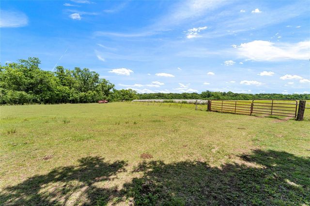 10840 Fm-442, Boling, TX 77420