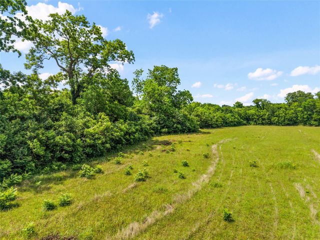 10840 Fm-442, Boling, TX 77420