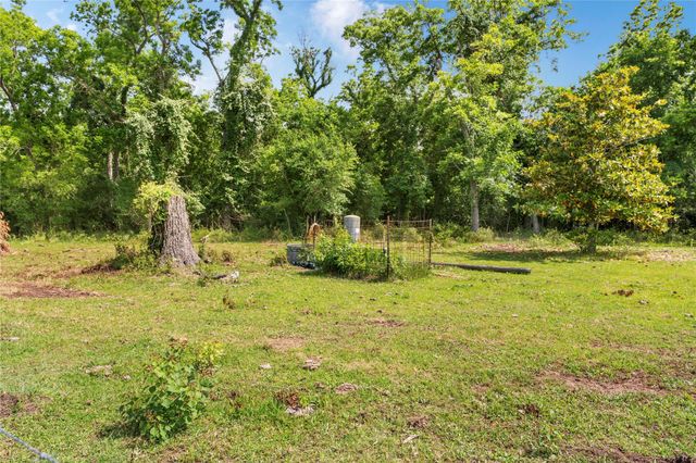 10840 Fm-442, Boling, TX 77420