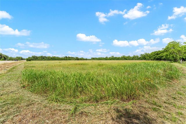 10840 Fm-442, Boling, TX 77420