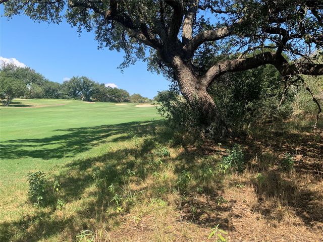 8002 Lachite DR, Horseshoe Bay, TX 78657