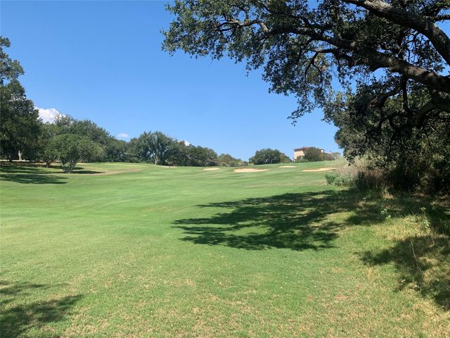 8002 Lachite DR, Horseshoe Bay, TX 78657