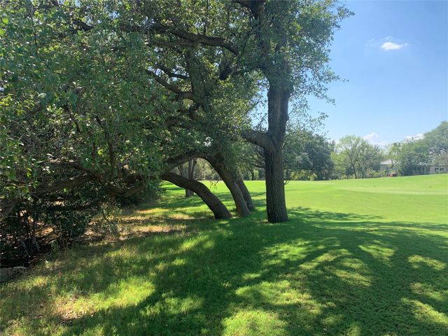 8002 Lachite DR, Horseshoe Bay, TX 78657