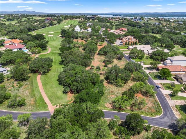 8002 Lachite DR, Horseshoe Bay, TX 78657