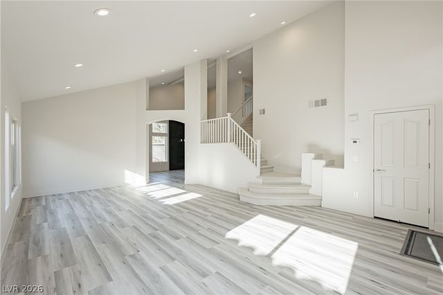 7816 Sparrowgate Avenue, Las Vegas, NV 89131