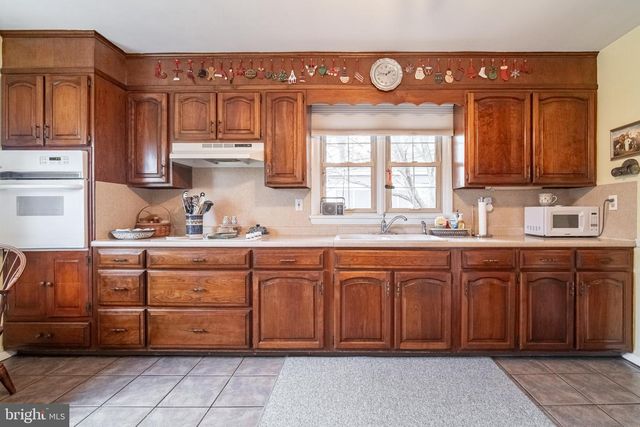 1140 CHESTNUT ST, Columbia, PA 17512