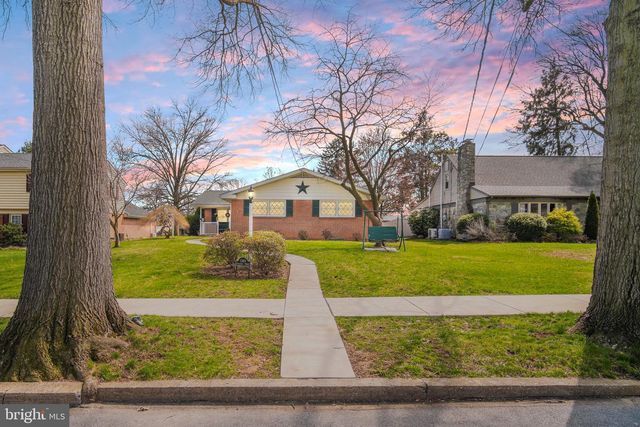 1140 CHESTNUT ST, Columbia, PA 17512
