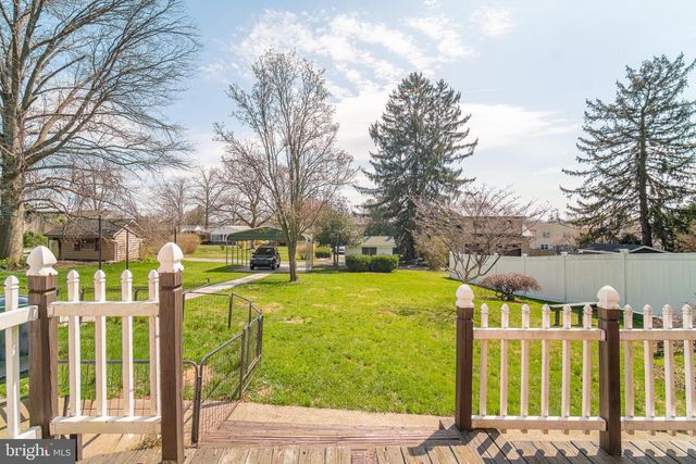 1140 CHESTNUT ST, Columbia, PA 17512