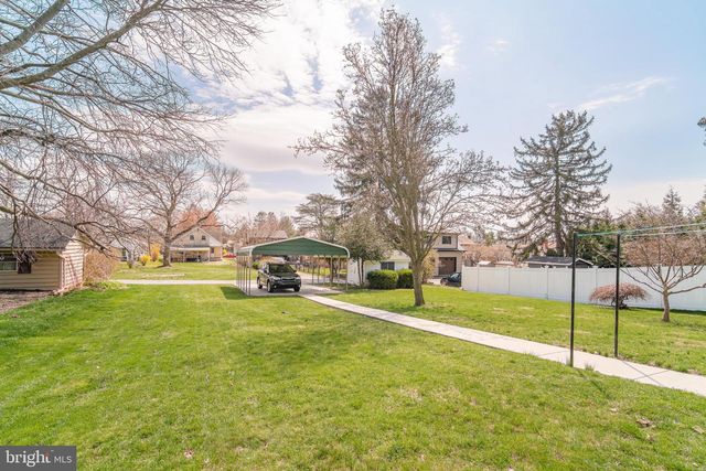 1140 CHESTNUT ST, Columbia, PA 17512