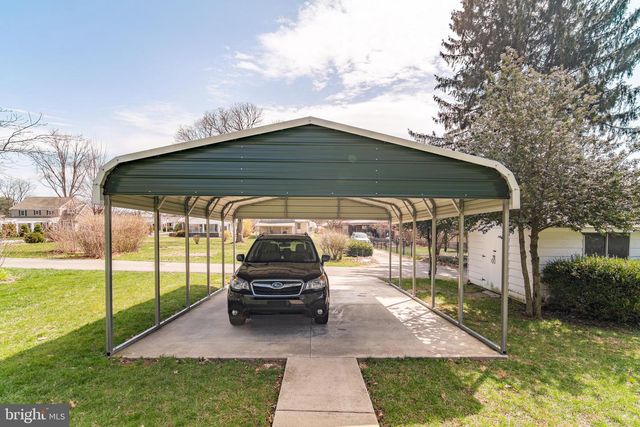 1140 CHESTNUT ST, Columbia, PA 17512