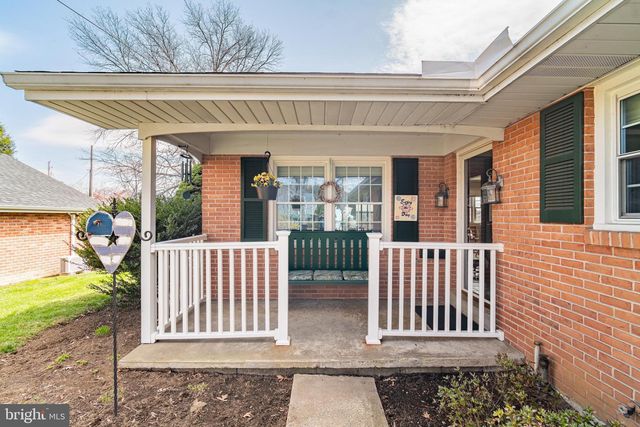 1140 CHESTNUT ST, Columbia, PA 17512
