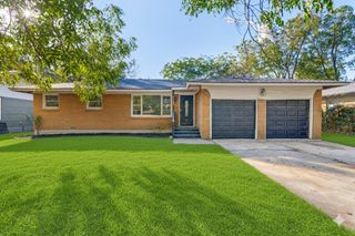 1305 Southern Boulevard, Cleburne, TX 76033