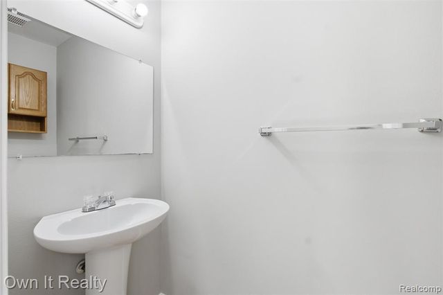 16253 Terrace Village Drive, Taylor, MI 48180