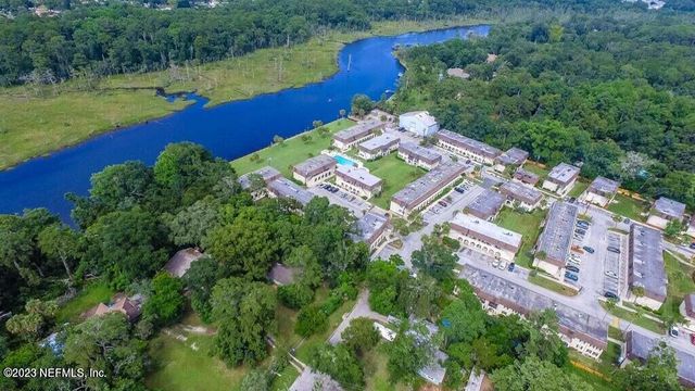 1735 EL CAMINO Road 5, Jacksonville, FL 32216