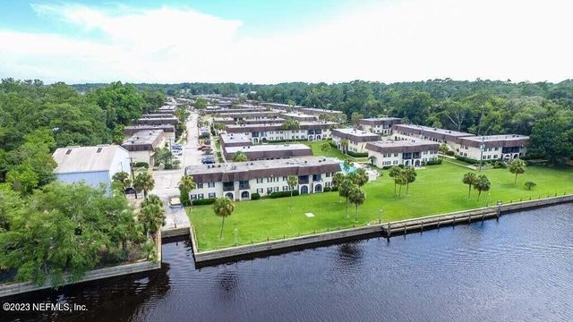 1735 EL CAMINO Road 5, Jacksonville, FL 32216