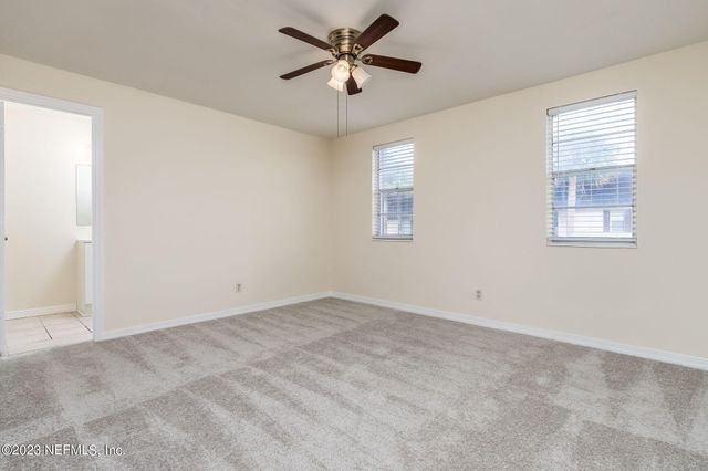 1735 EL CAMINO Road 5, Jacksonville, FL 32216
