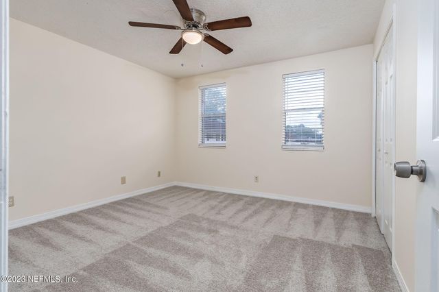 1735 EL CAMINO Road 5, Jacksonville, FL 32216