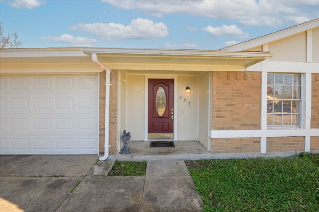 507 Southlake Drive, Forney, TX 75126