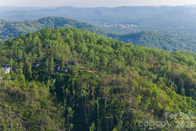 99999 Elk Mountain Scenic Highway 1, Asheville, NC 28804