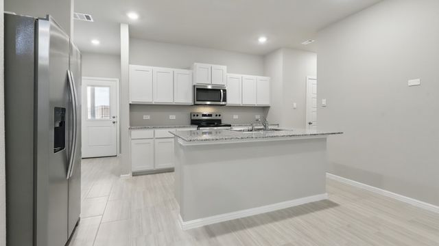3104 MAPLE ORCHARD Lane, Fort Worth, TX 76140