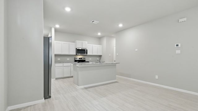 3104 MAPLE ORCHARD Lane, Fort Worth, TX 76140
