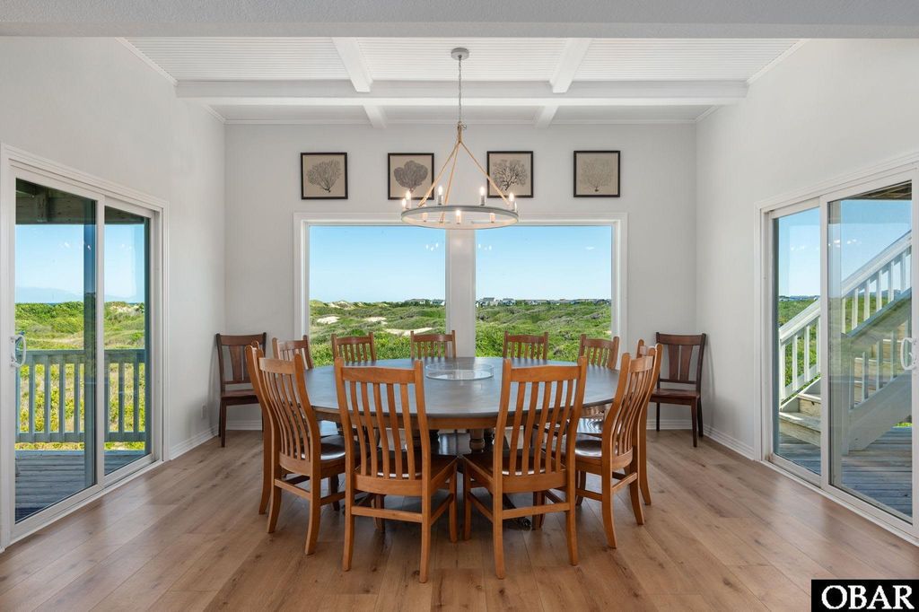 Image 14 of property listing at 614 Tern Arch, Corolla, NC 27927