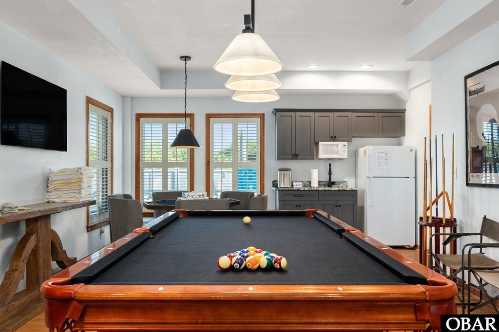 Image 28 of property listing at 614 Tern Arch, Corolla, NC 27927