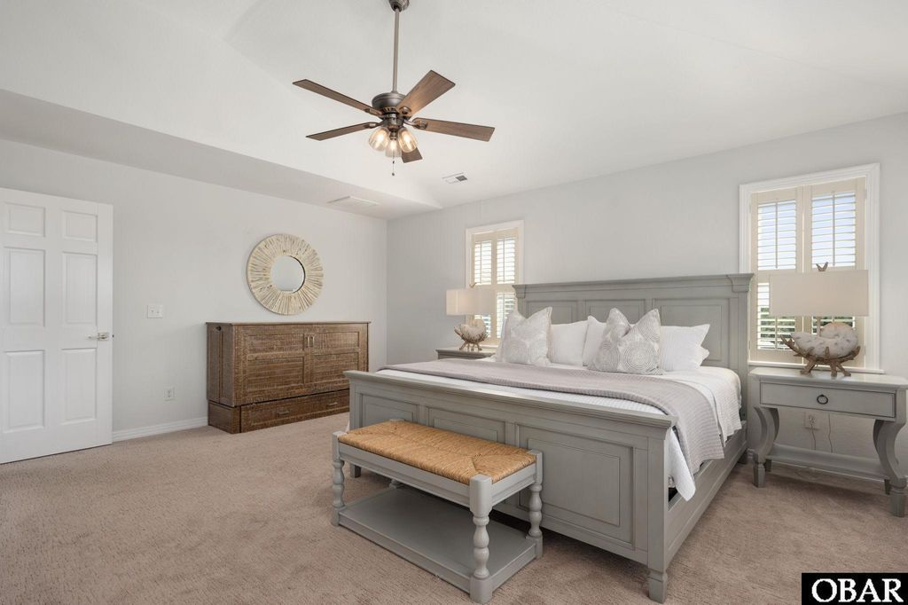 Image 41 of property listing at 614 Tern Arch, Corolla, NC 27927